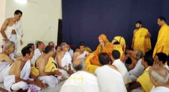 ಕಾವು ನನ್ಯಕ್ಕೆ ರಾಘವೇಶ್ವರ ಶ್ರೀ ಭೇಟಿ