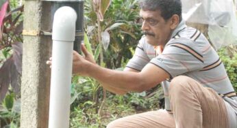 ಕೊಳವೆಬಾವಿಗೆ ನೀರಿಂಗಿಸಲು ಯೋಜನಾಬದ್ಧ ವ್ಯವಸ್ಥೆ ಮಾಡಿದ ಕೃಷಿಕ