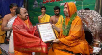 ಕ್ರೋಧವೆಂಬ ಬೆಂಕಿ ಎಲ್ಲವನ್ನೂ ಸುಡುತ್ತದೆ | ಜೀವನದಲ್ಲಿ ಸಂಯಮ ಎಲ್ಲಕ್ಕಿಂತ ಮುಖ್ಯ – ರಾಘವೇಶ್ವರ ಶ್ರೀ |
