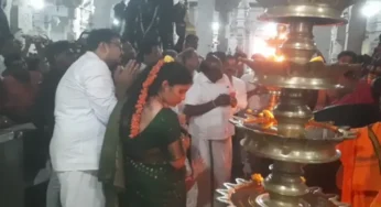 ಅಧಿಕಾರಕ್ಕಾಗಿ ದೇವರ ಮೊರೆ ಹೋದ ದಳಪತಿ- ಆದಿಚುಂಚನಗಿರಿ ಕ್ಷೇತ್ರಕ್ಕೆ ಹೆಚ್‍ಡಿಕೆ ಭೇಟಿ