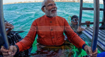 Narendra Modi | ಕಡಲ ಆಳದಲ್ಲಿ ಪ್ರಧಾನಿ ಮೋದಿ ಧ್ಯಾನ | ದ್ವಾರಕಾ ದೇವಸ್ಥಾನದಲ್ಲಿ ವಿಶೇಷ ಪ್ರಾರ್ಥನೆ |